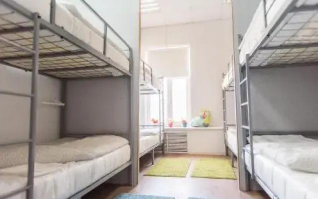 YOU hostel