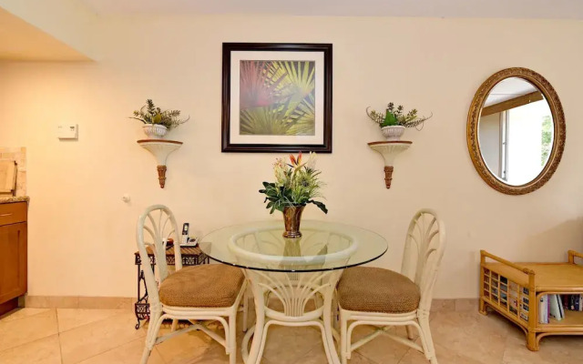 Royal Kahana 104 by RedAwning