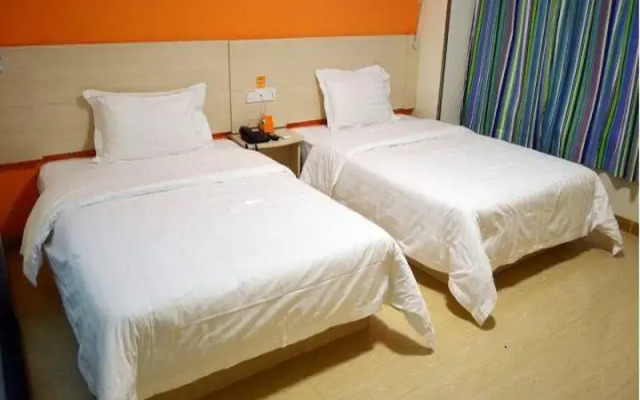 7 Days Inn Zhengzhou Hi-Tech Zone Enterprises Base Branch