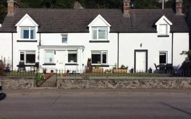 Hillside Bed & Breakfast Lochinver