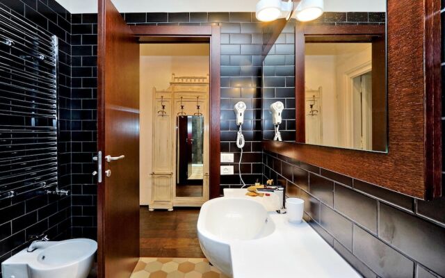 Your Rooftop Terrace at Spanish Steps