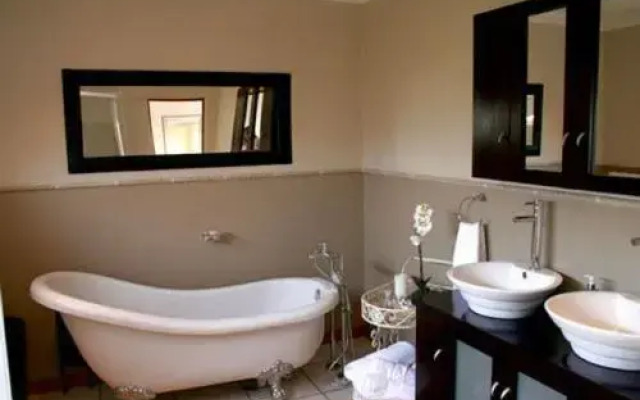 Zuikerkop Country Game Lodge