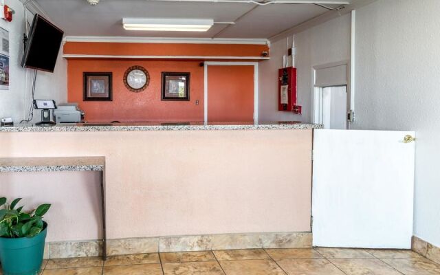 Deluxe Inn Mineral Wells