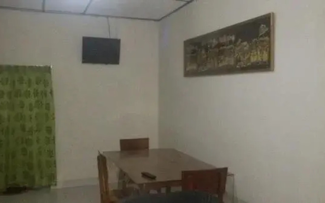 Dinora Holiday Bungalow