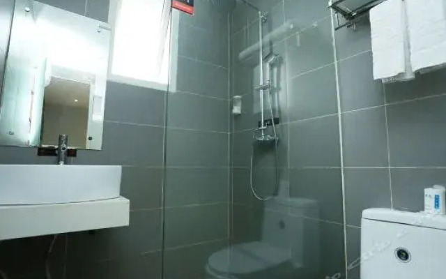 Zijinghua City Hotel