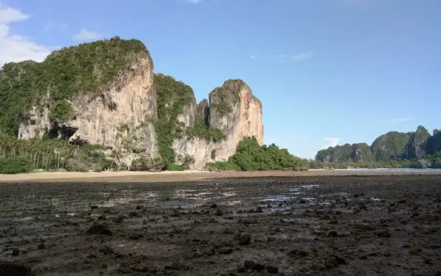 Paasook Resort