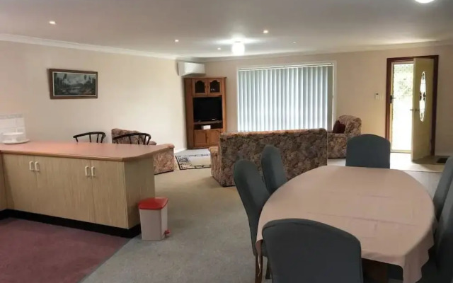 Obadiah Country Cottages