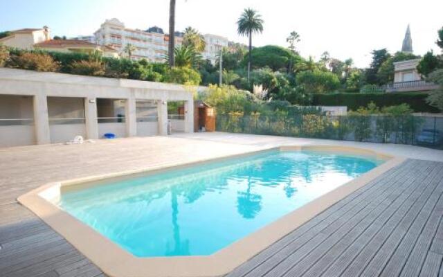 Appartement Deux Chambres avec Piscine - Roi Albert Ier