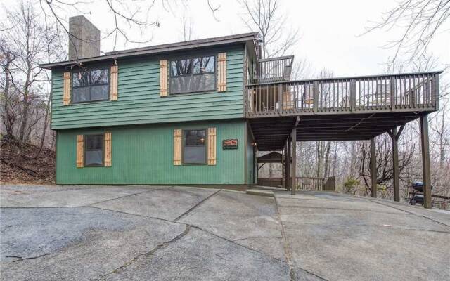 Rocky Top Lodge - Six Bedroom Cabin