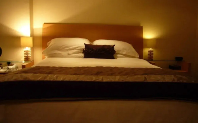 Pinetrees Bed & Breakfast