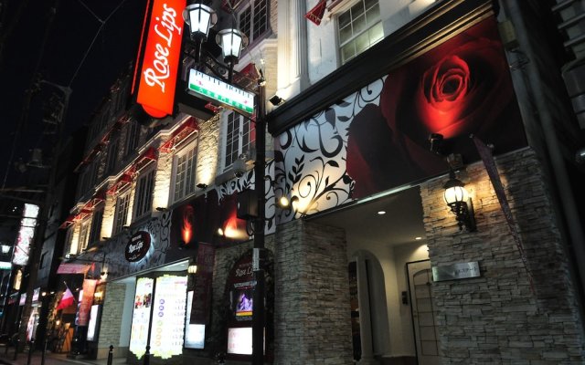 Hotel Rose Lips Shinsaibashi