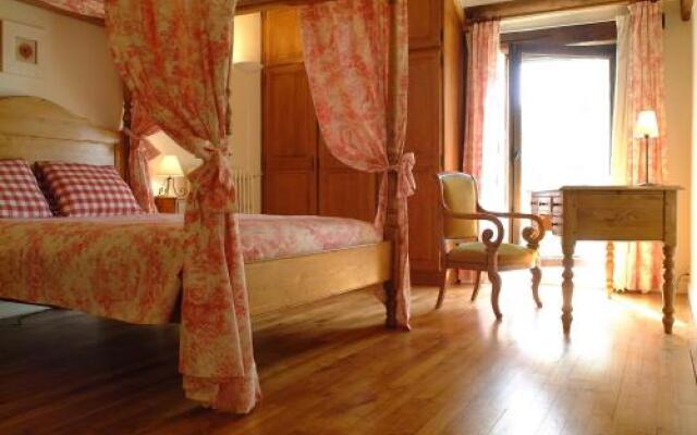 La Fauconnerie Du Roy