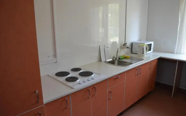 Four Seasons Slavutich Hostel