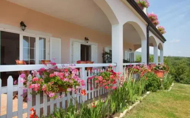 Villa Lidija