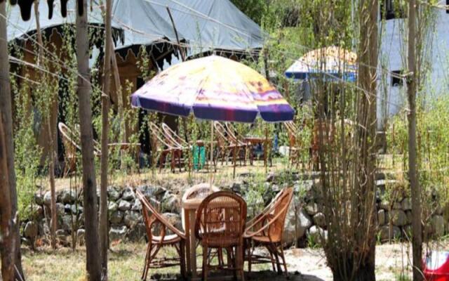Chunkas Camp Hotel