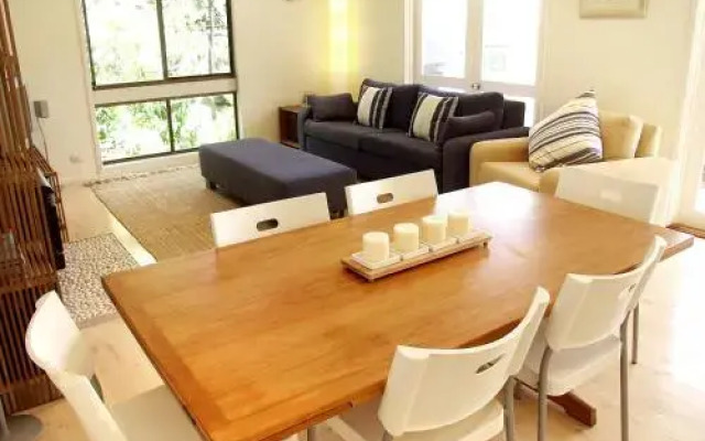 Coastal Retreat in Blairgowrie