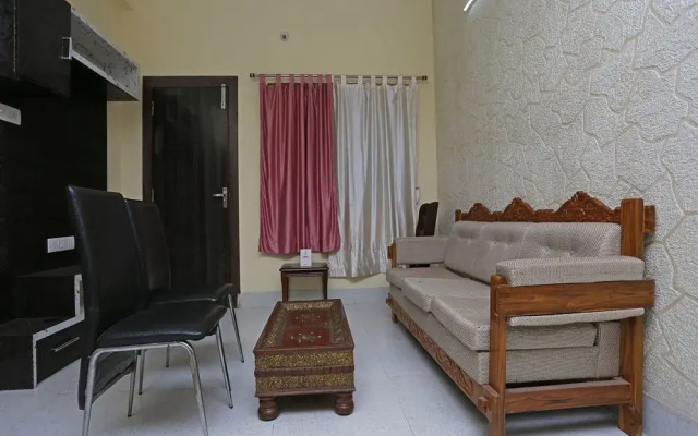 SR Corporate Guest House