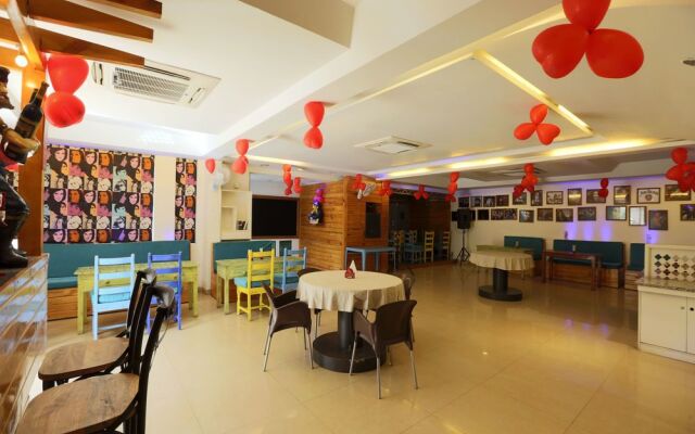 OYO Rooms Aatish Market