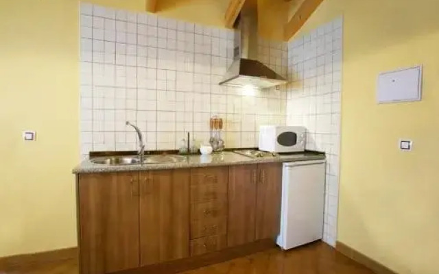 Apartamentos Rurales La Platea