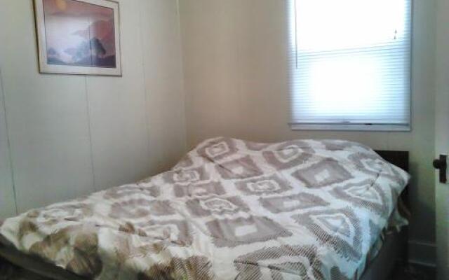 Canora Home Rentals Vacation Cottage