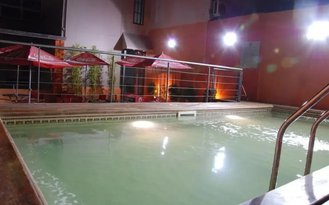 Hotel Savoy