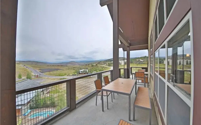 Base Camp One 416C Penthouse - 3 Br Condo