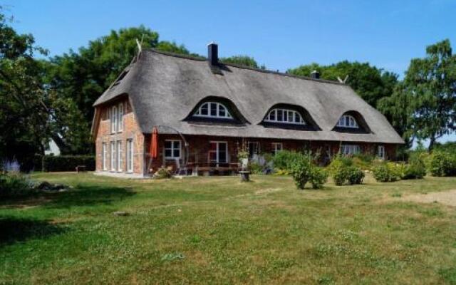 Reethaus Mertinat for Six Mit Meerblick