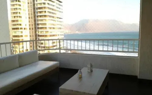 Condominio Mar Egeo, frente a la playa