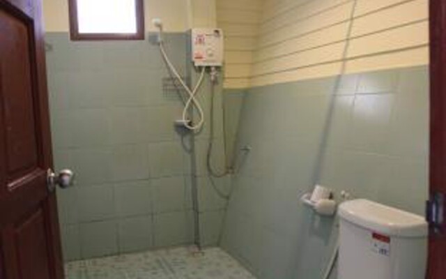 Nang Nual Beach Resort