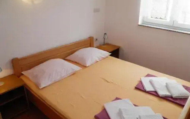 Apartments Knezevic Pavlic