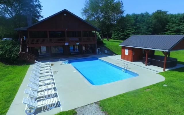 Grande Butte Lodge - Hocking Hills