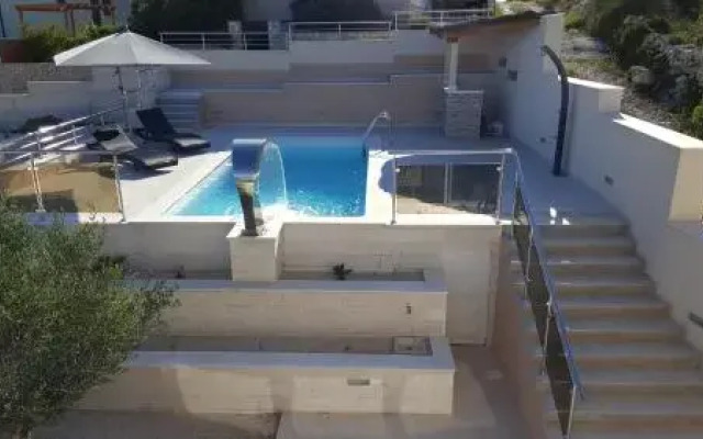 Villa Gina