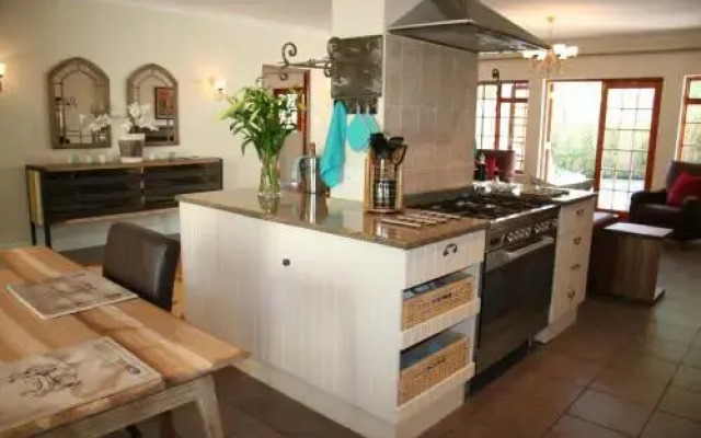 Cape Robin Cottage