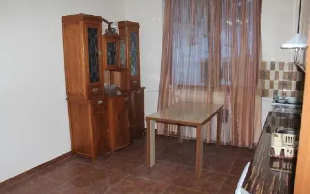 Viardo House