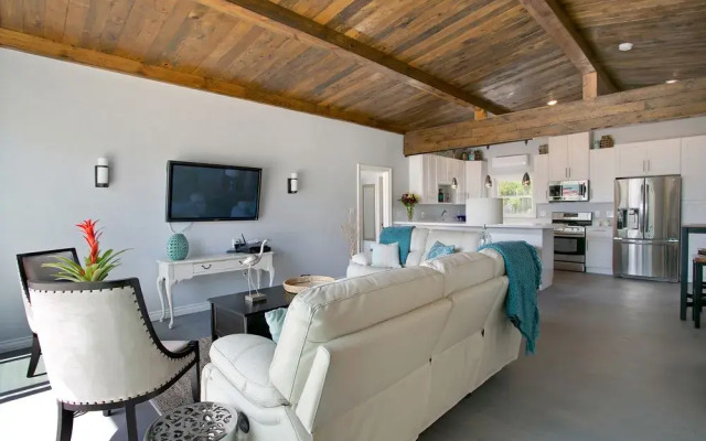 Chic Rental 1 Block from Beach by RedAwning