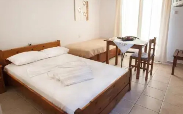 Hotel Platanidia