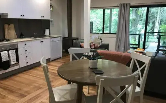 Tyntynder Garden Cottage 2