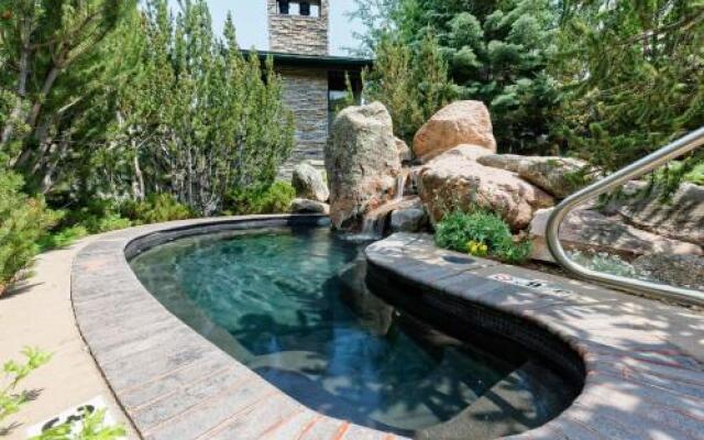 135 Carriage Way Home Unit 15