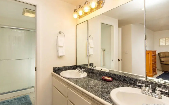 South Sierra Condominium #12076