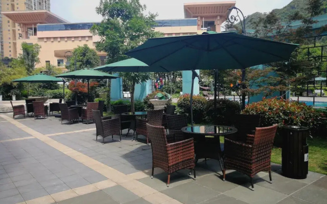 Wanlvcheng Platin Hotel