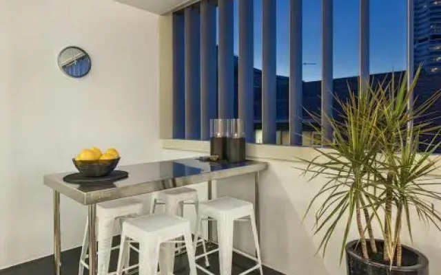 Chic 2 Bed With Views Darlinghurst Tt407