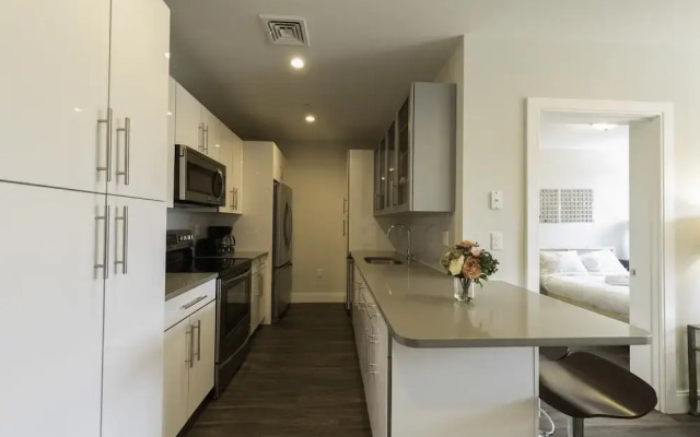 Grand Lower Roxbury Suites by Sonder