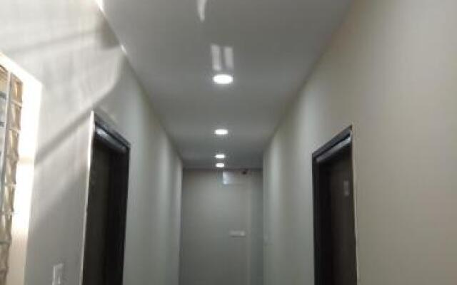 Iroomz Shanbhag Towers International