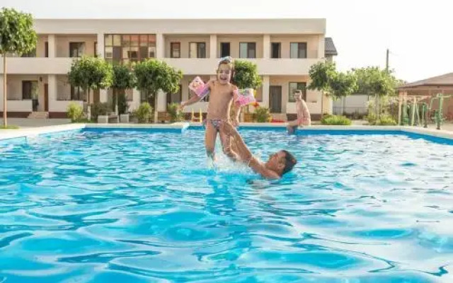 Tikhiy Bereg Guest House