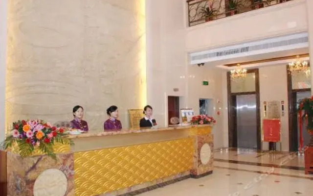 Kingdom Hotel