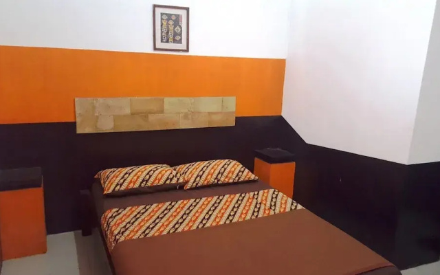 Chotin Hotel