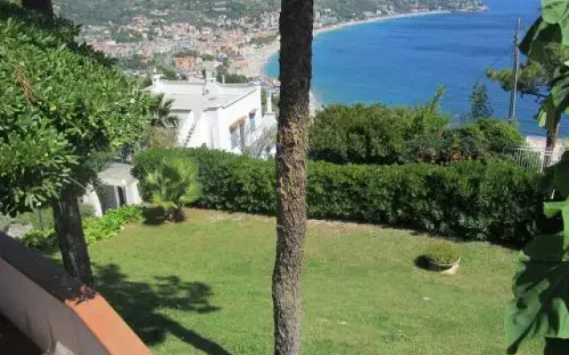 Noli Terraces