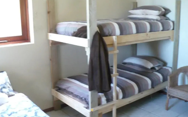 Backpacker Beach Hostel