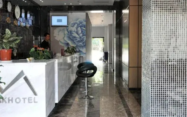 Liming Zhiguang Hotel
