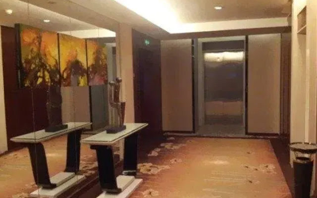Zhong He Grand Hotel - Urumqi